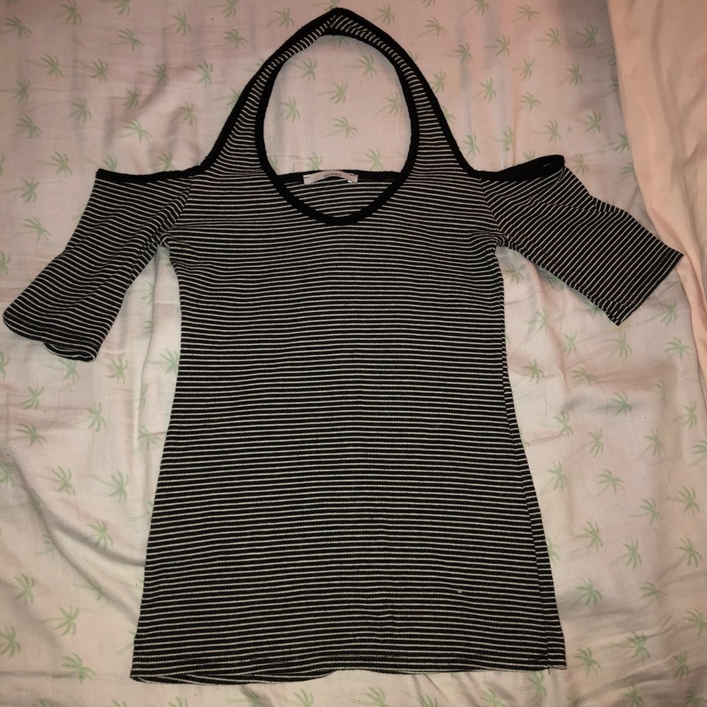 Acemi black and white halter neck top